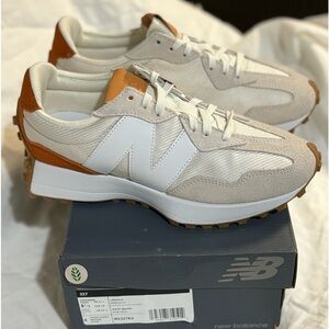 COPY - New Balance 327 white with orange